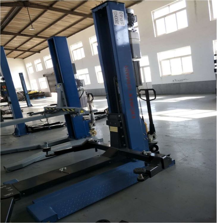 SP40 Capacity 2500kg 1 Post Vehicle Lift With Bottom Bar